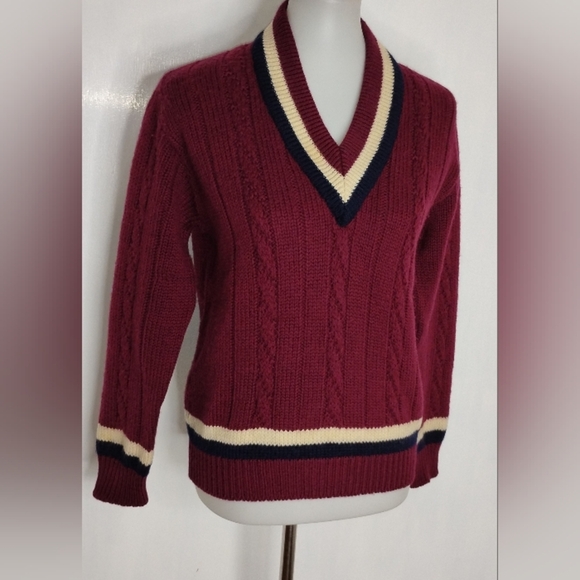 VINTAGE VIRGIN WOOL CABLE SWEATER - Picture 3 of 8